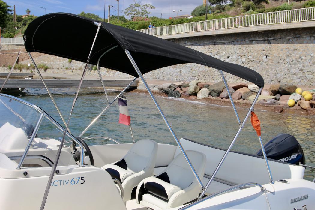 UNAGI Bimini top
