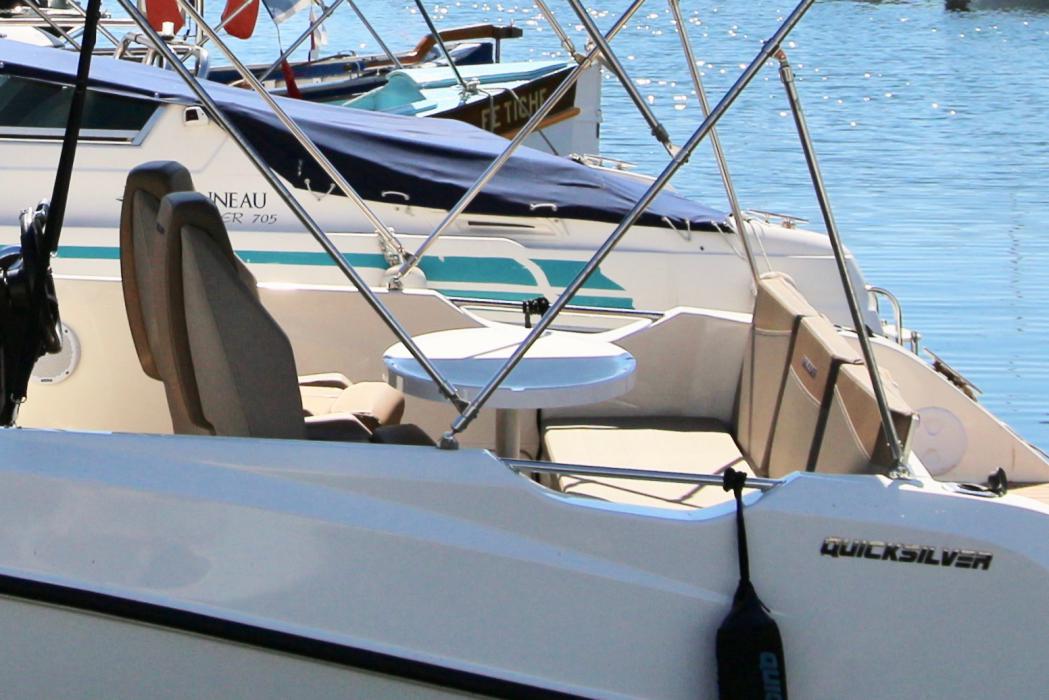 Quicksilver 675 Espace picnic