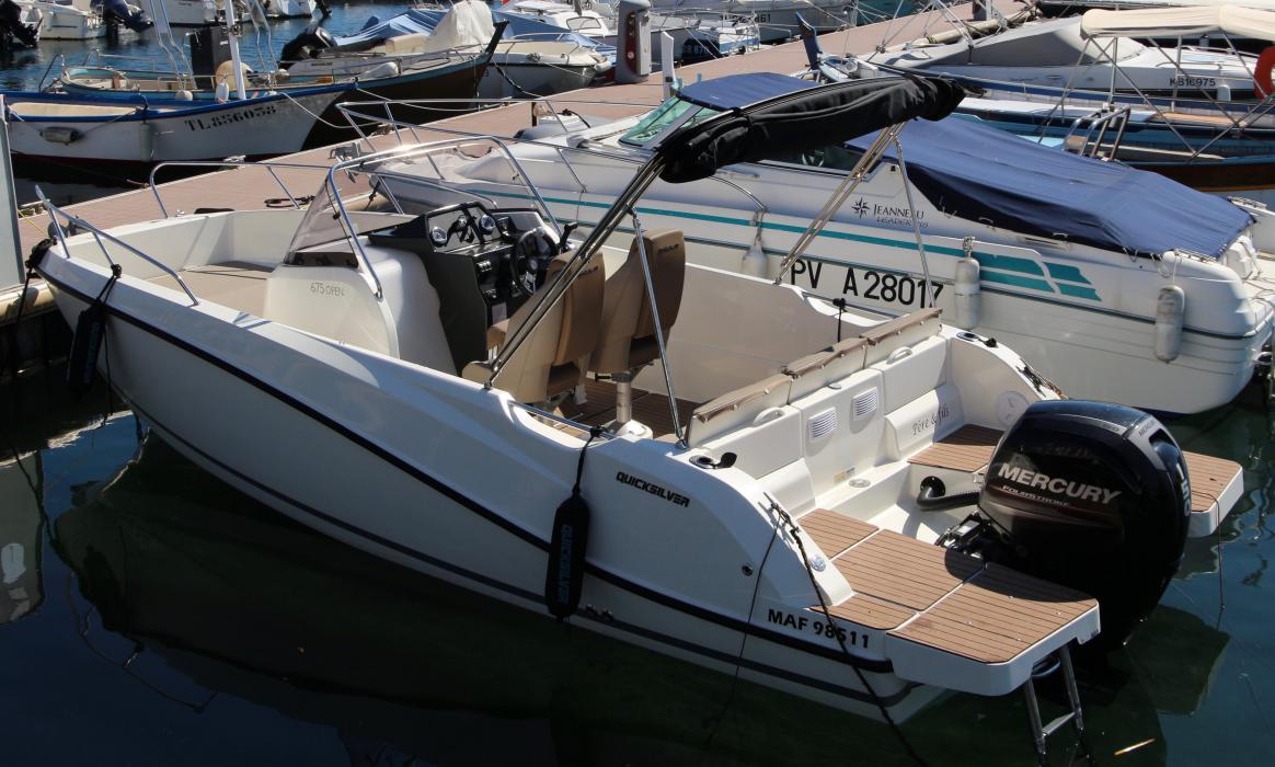 Plateforme arriere et moteur